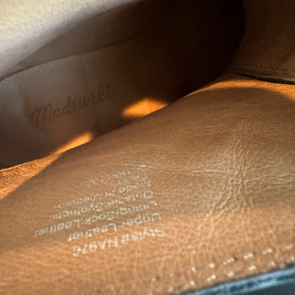 Madewell Alyce Zip Front Lugsole Boot - Picture 9 of 12